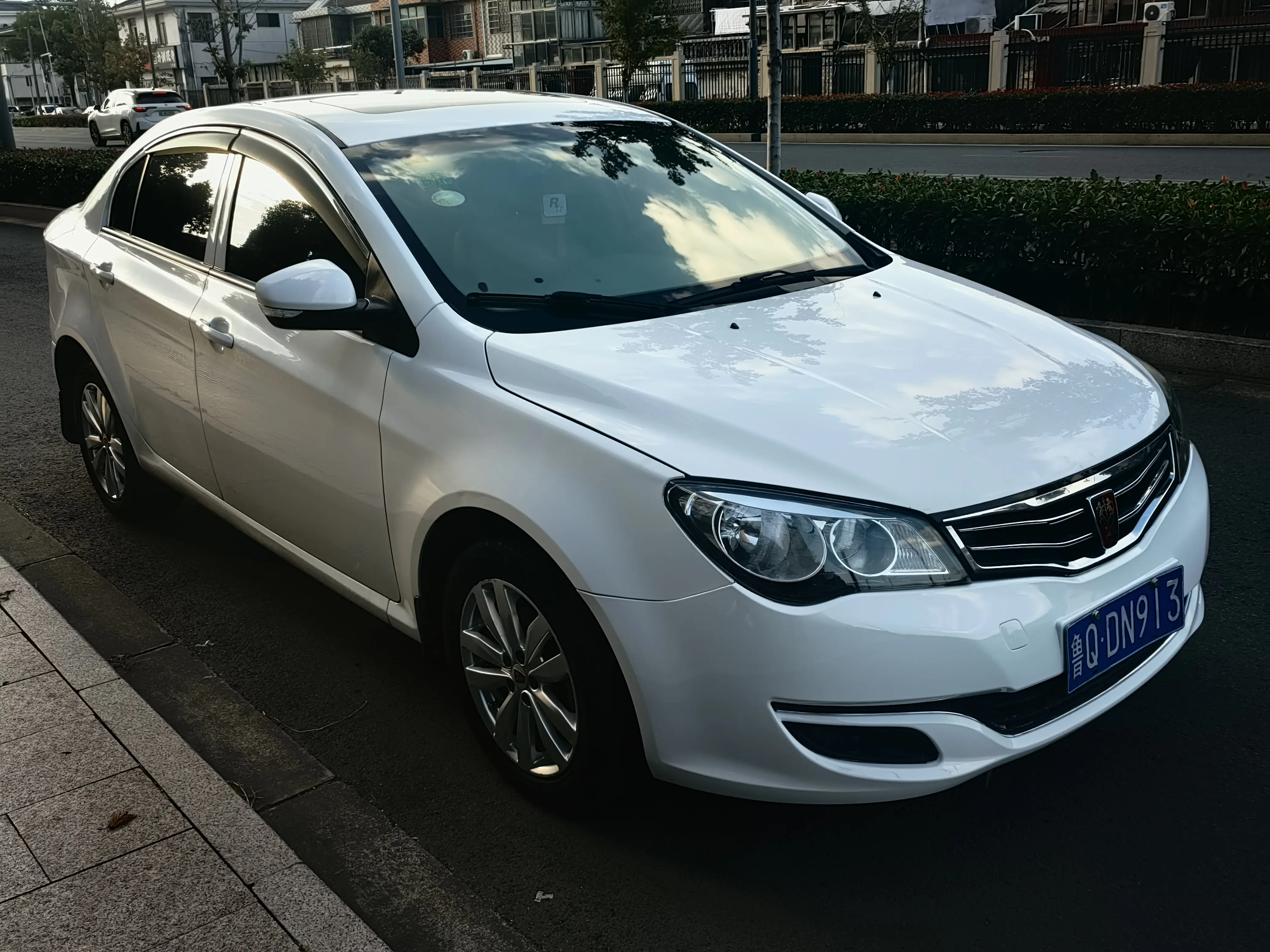 Roewe 350