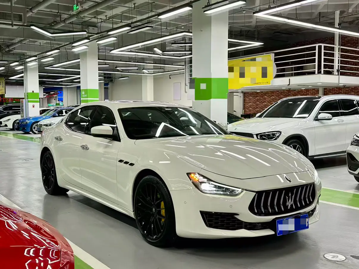 Maserati Ghibli