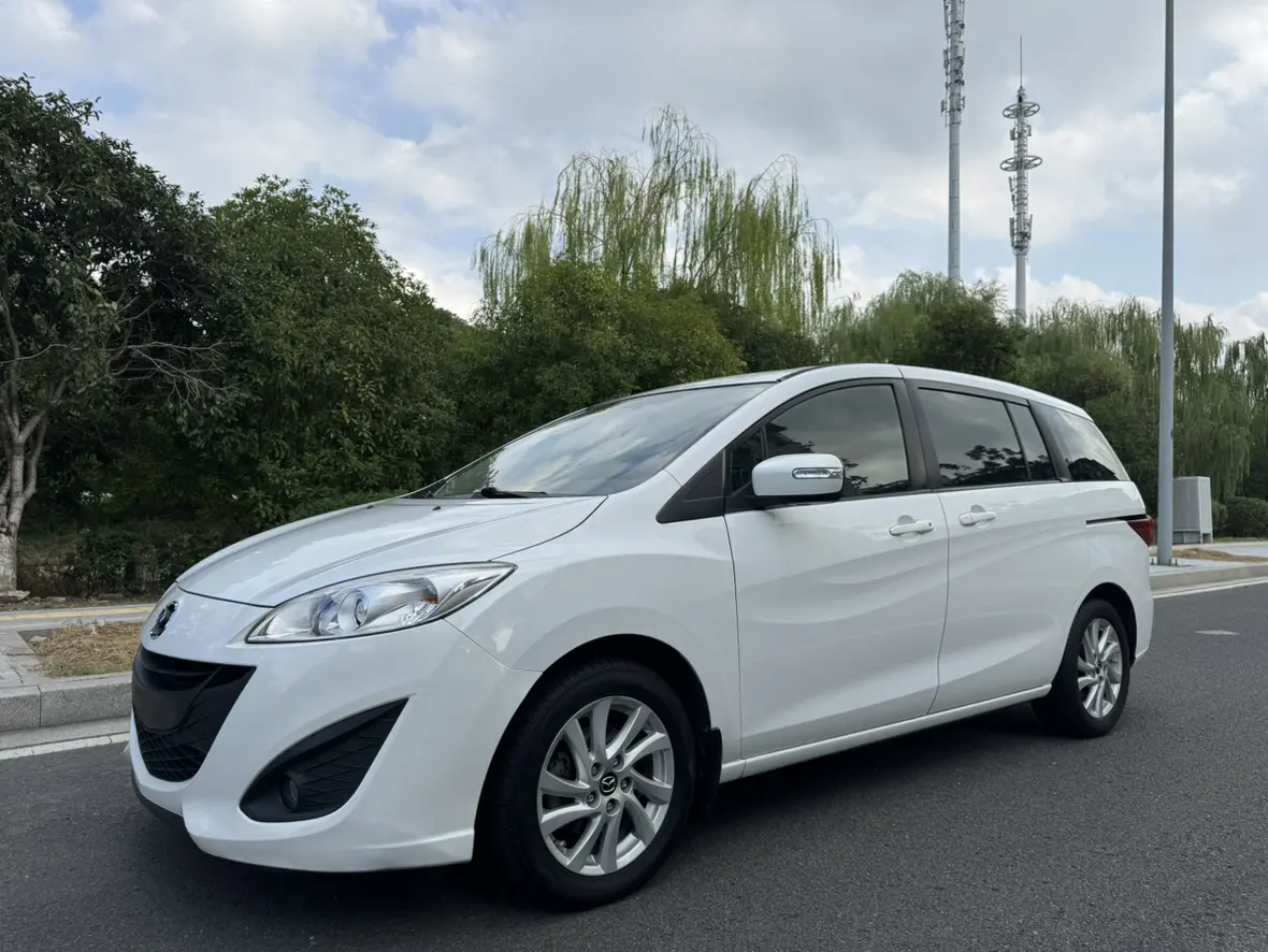 Mazda 5