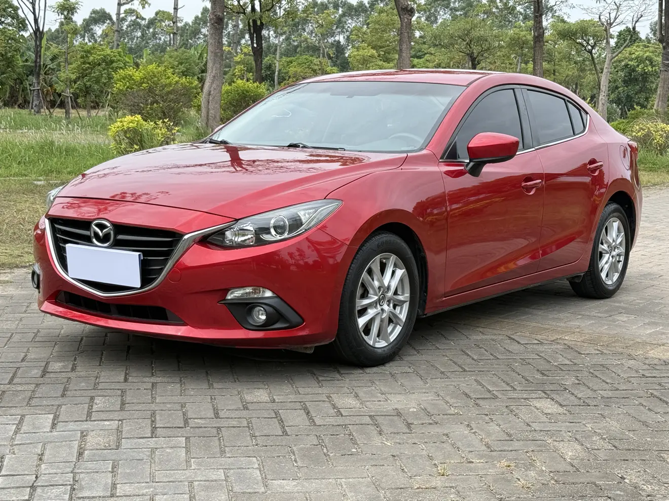 Mazda 3 Angkesela