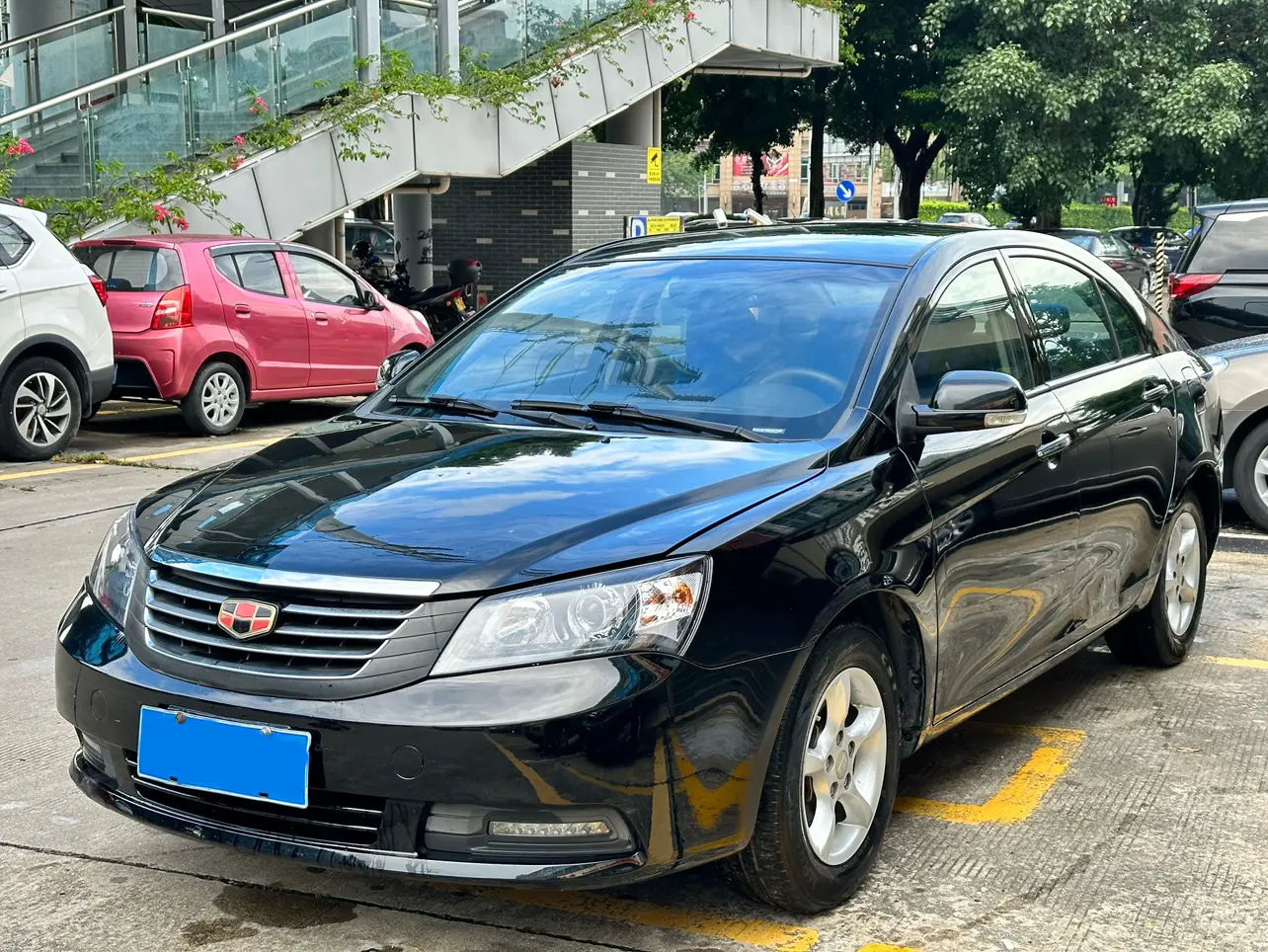 Geely Classic Emgrand  из Китая