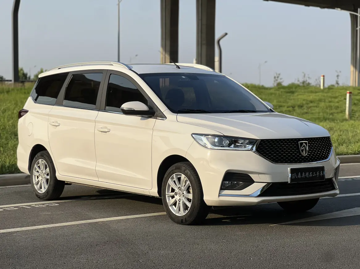 Baojun 360