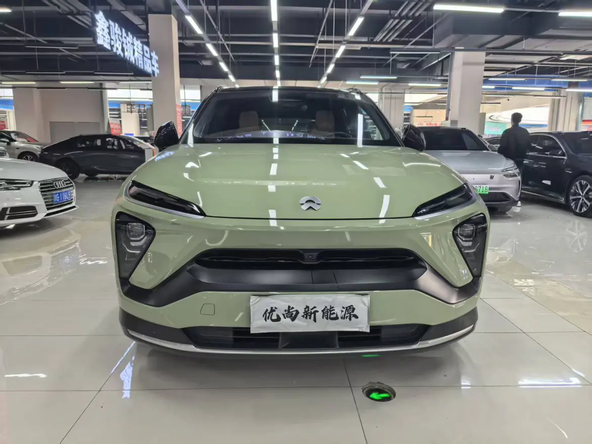 NIO ES6  из Китая