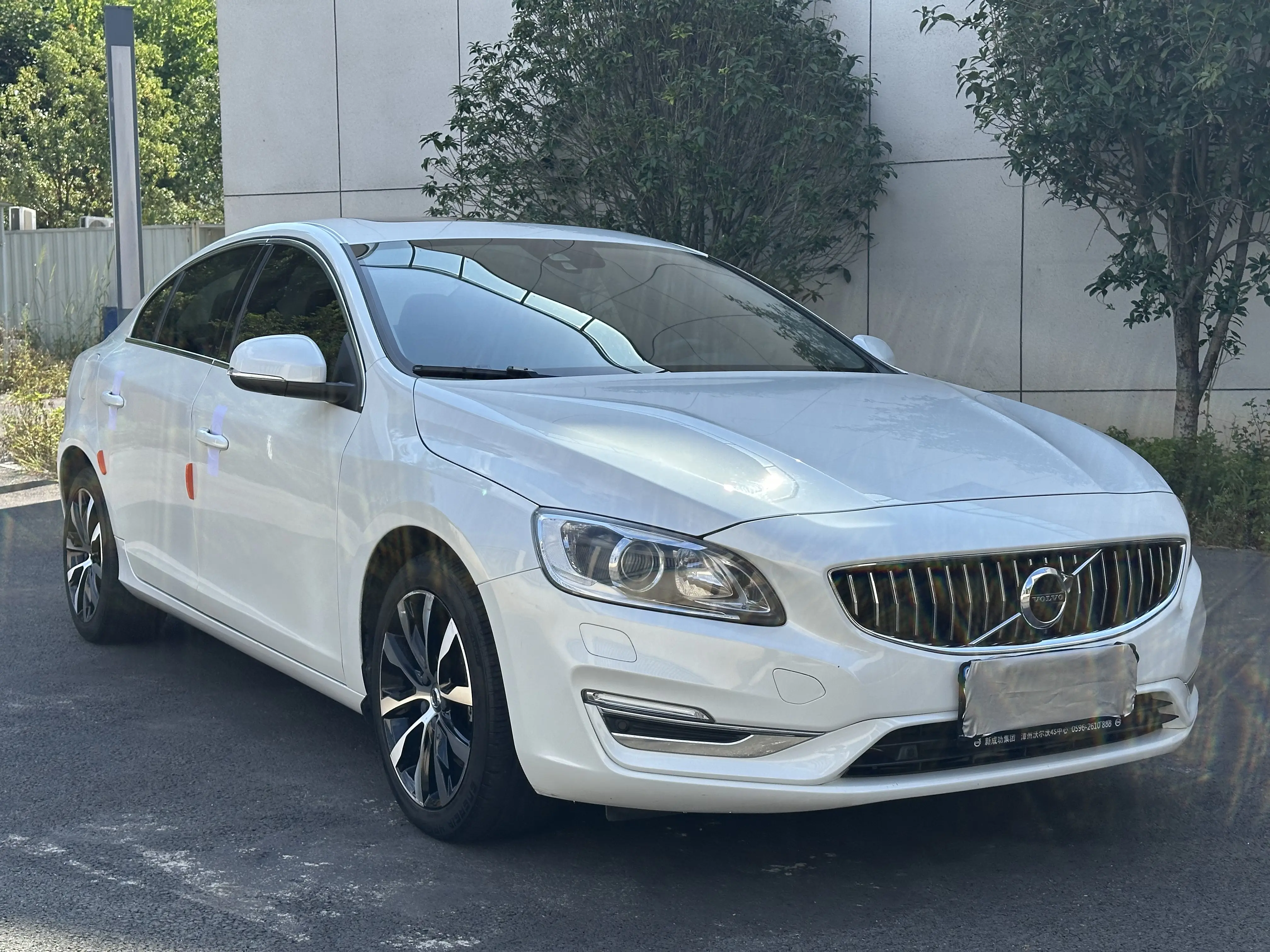 Volvo S60
