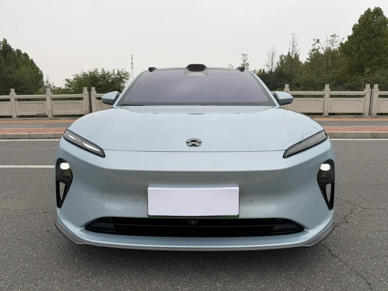 NIO ET5