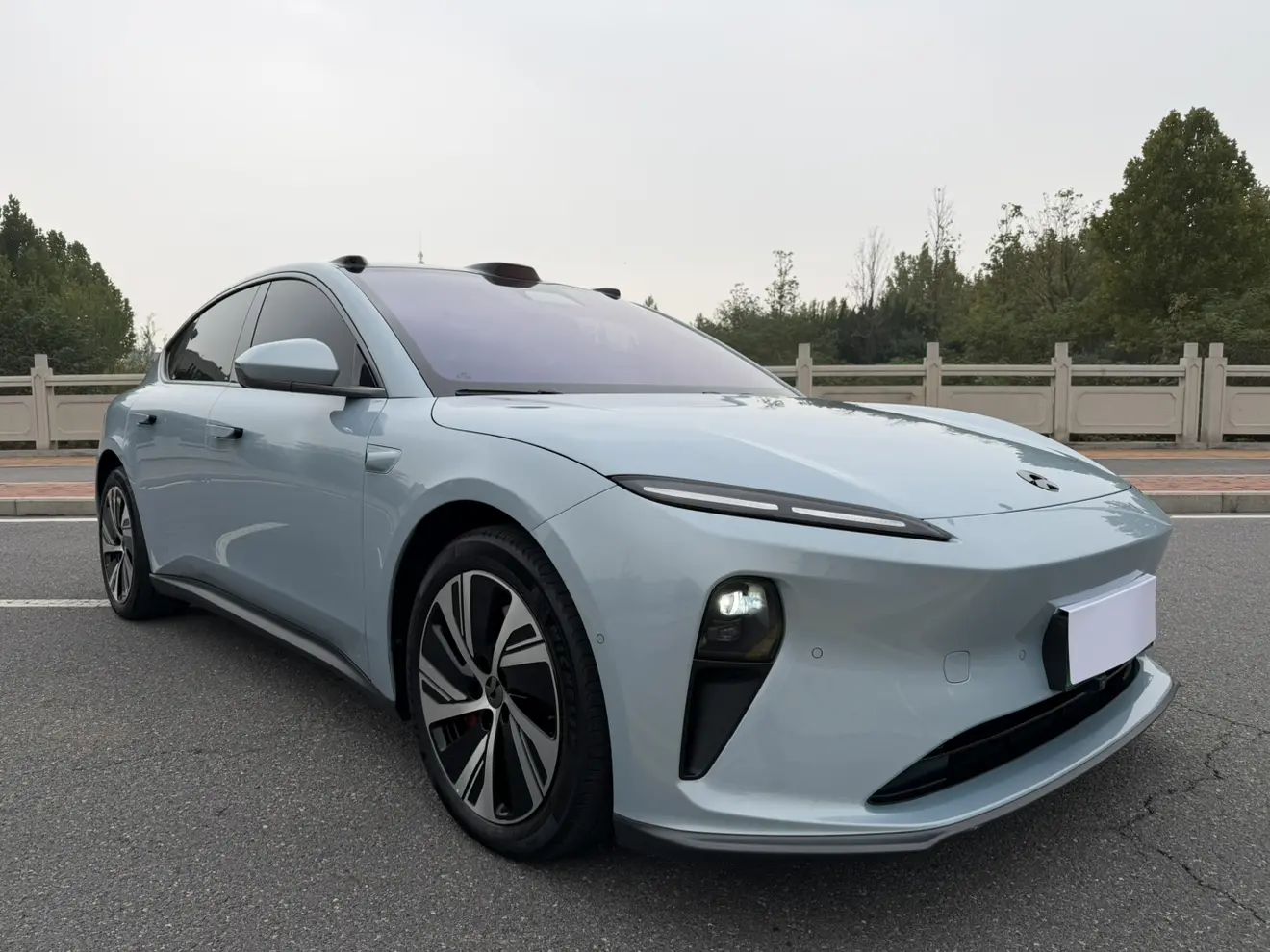 NIO ET5