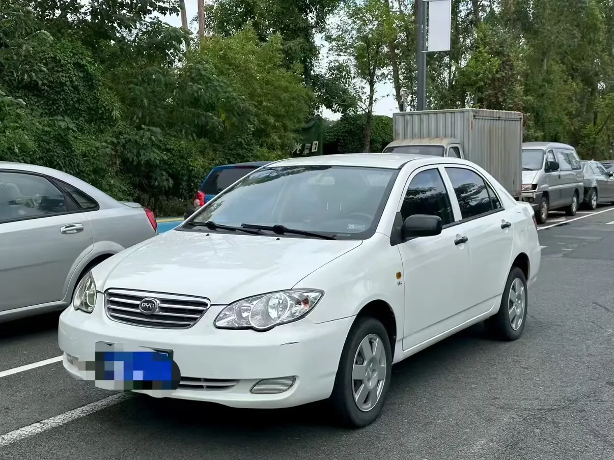 BYD F3