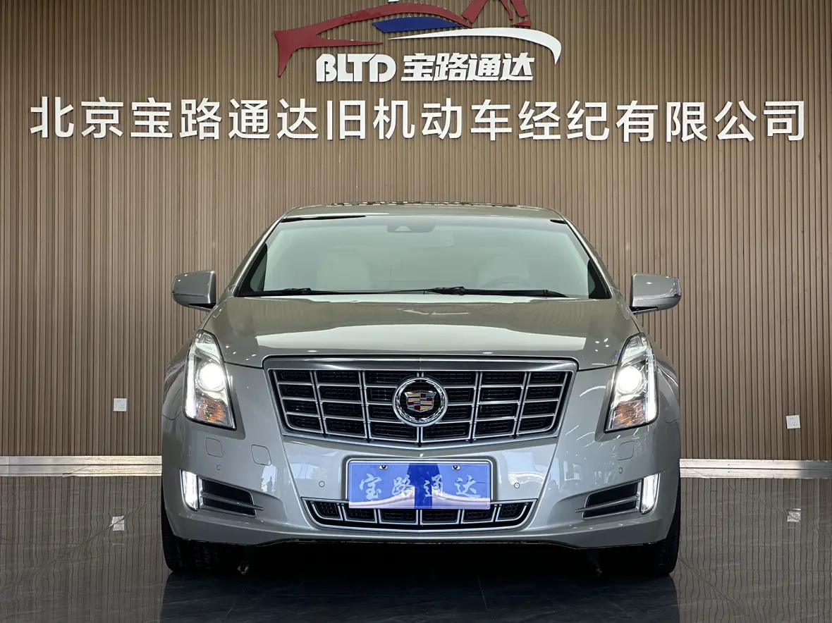 Cadillac XTS