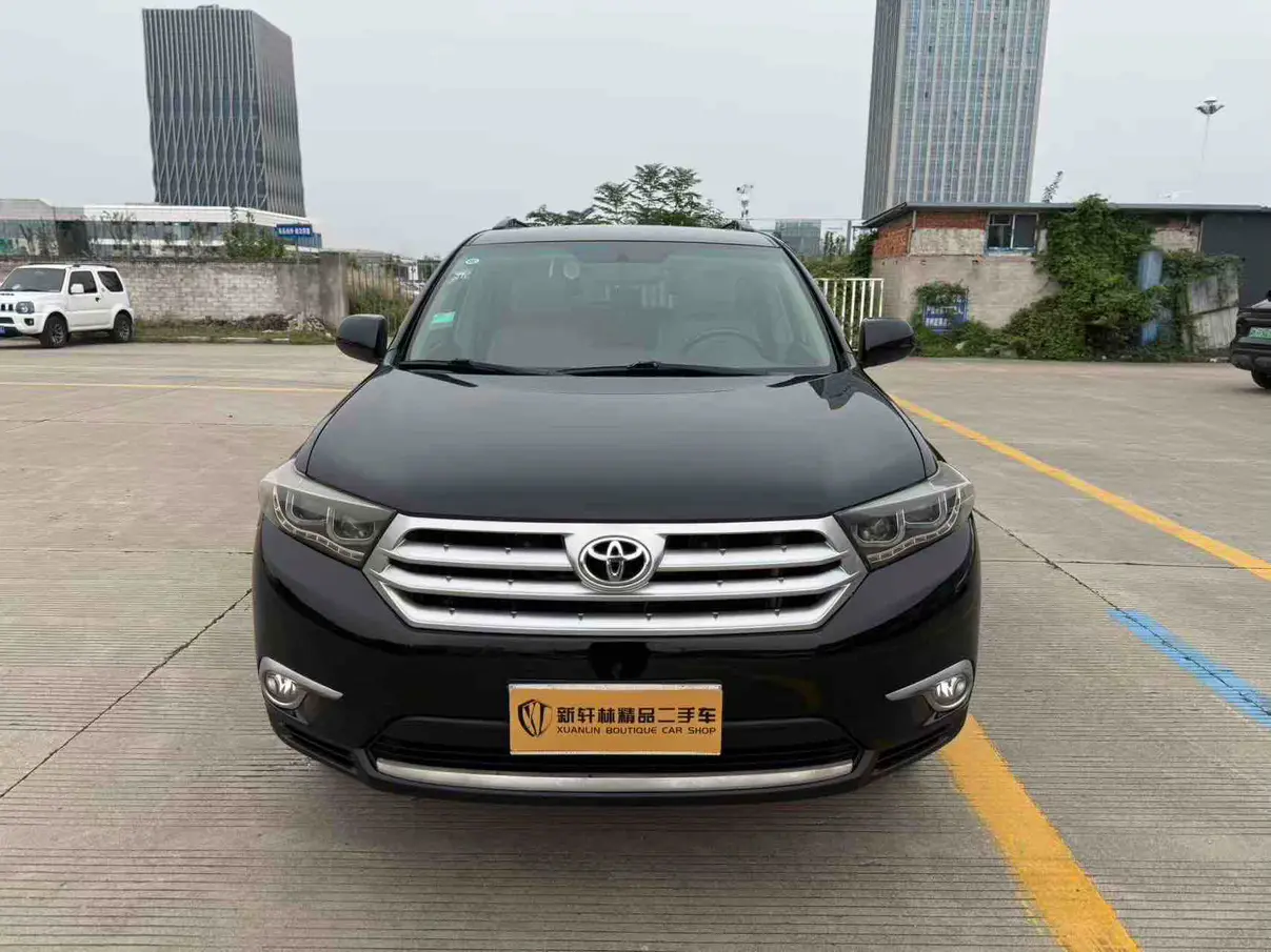 Toyota Highlander  из Китая