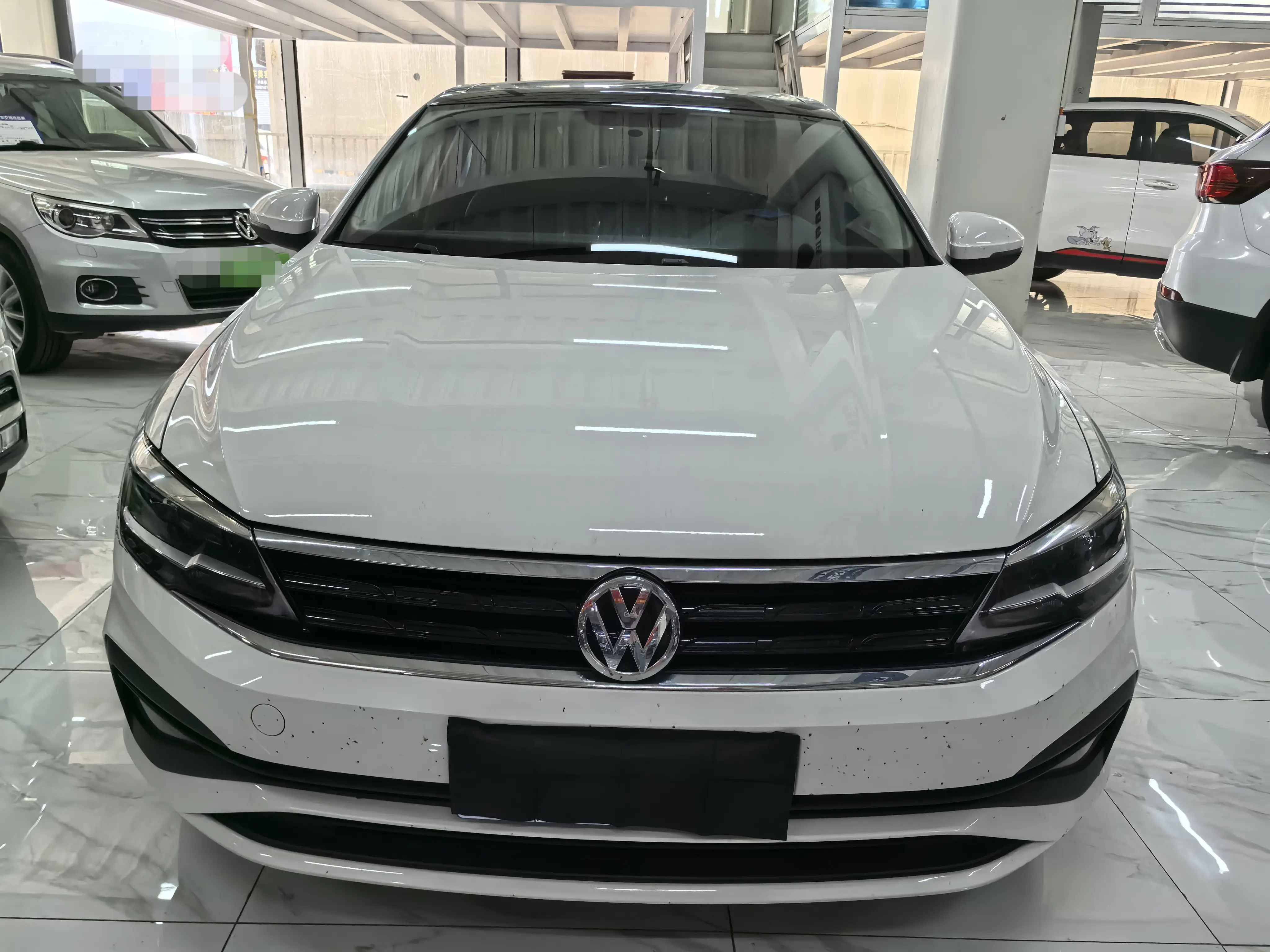 Volkswagen Lamando (Lingdu)  из Китая