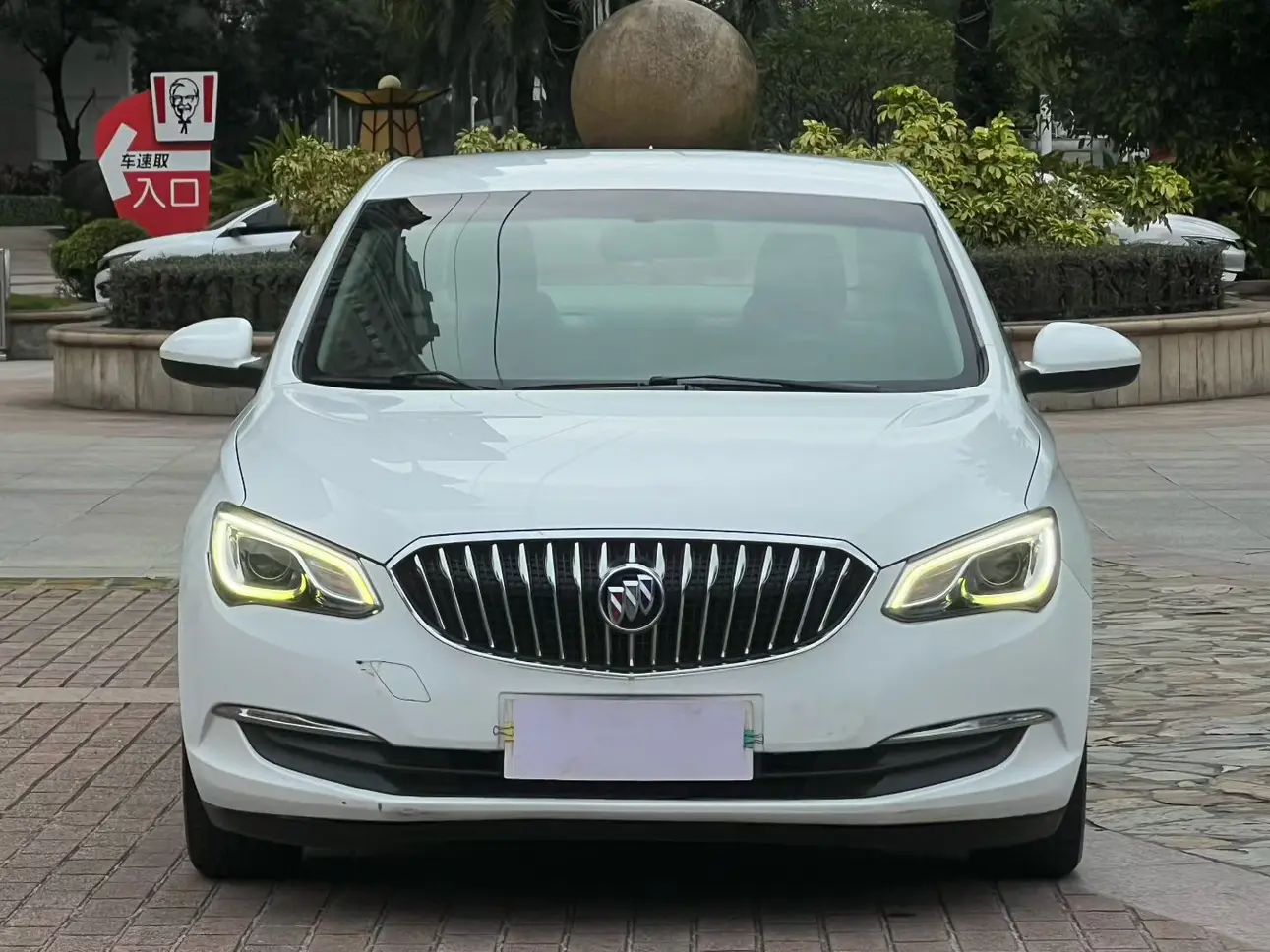 Buick Yinglang