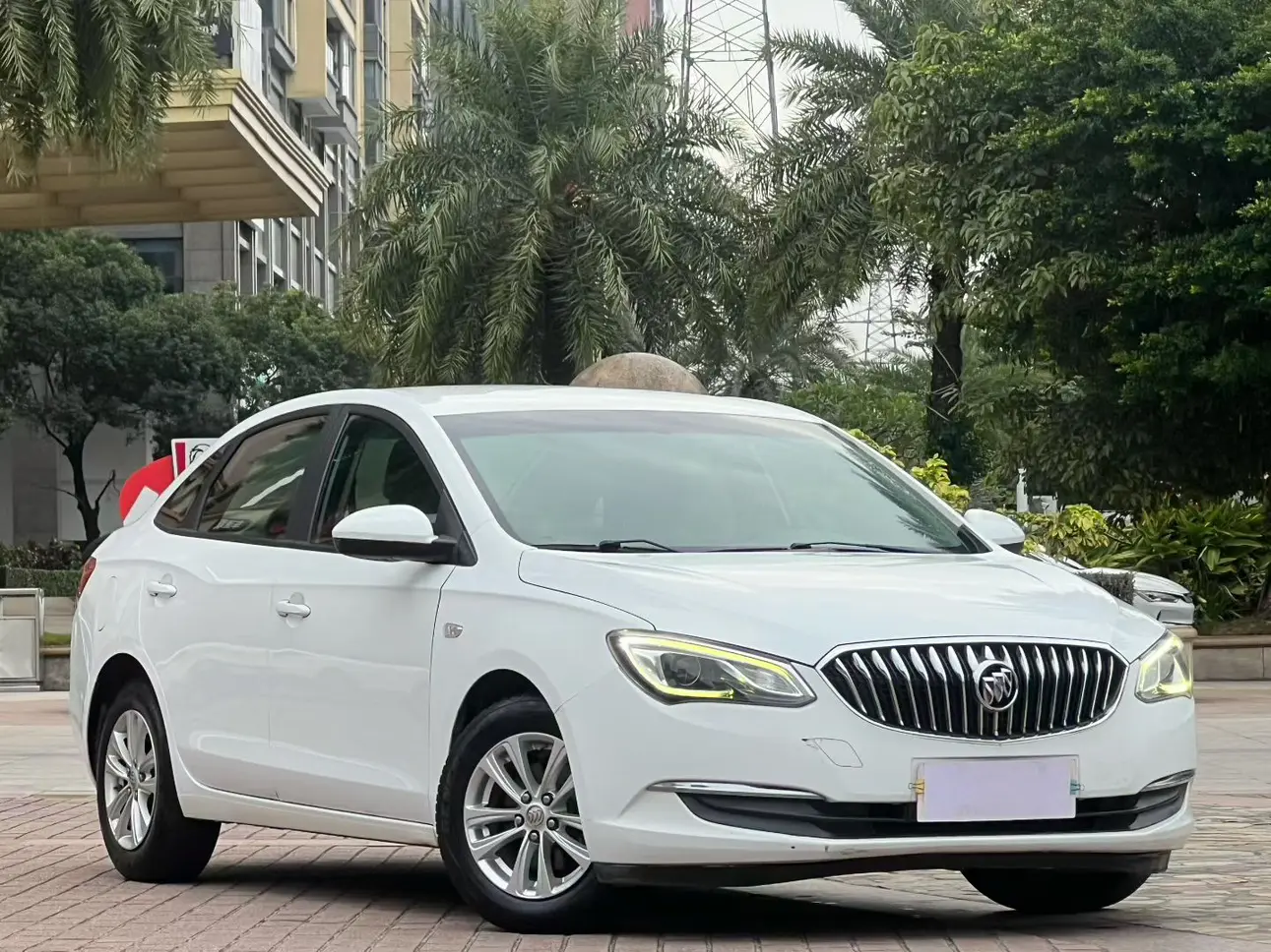 Buick Yinglang