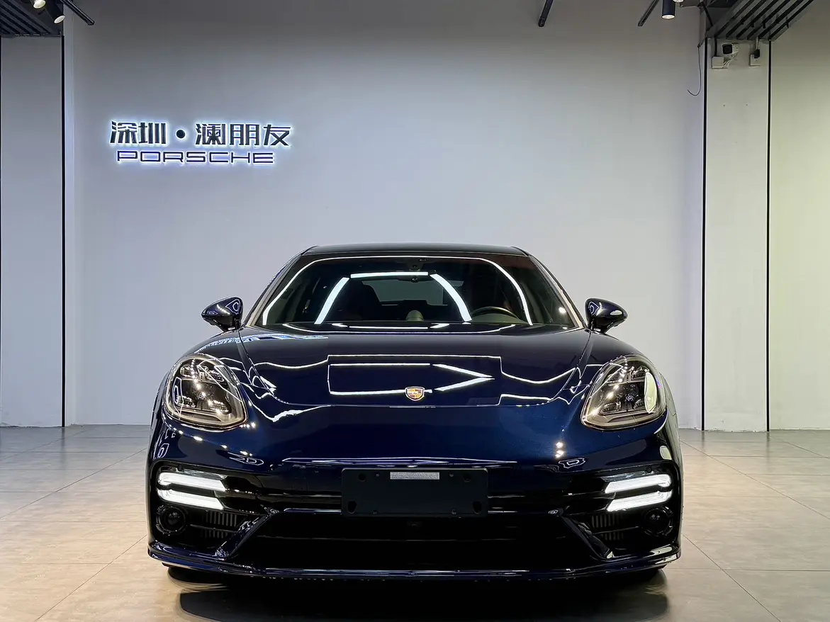 Porsche Panamera E-Hybrid