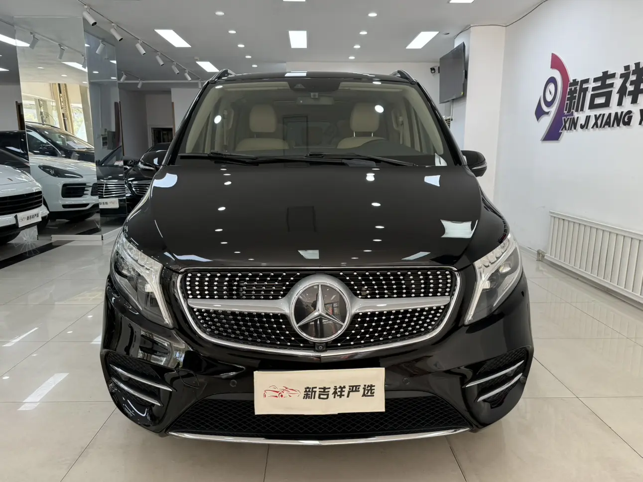 Mercedes-Benz Mercedes Benz V Class  из Китая