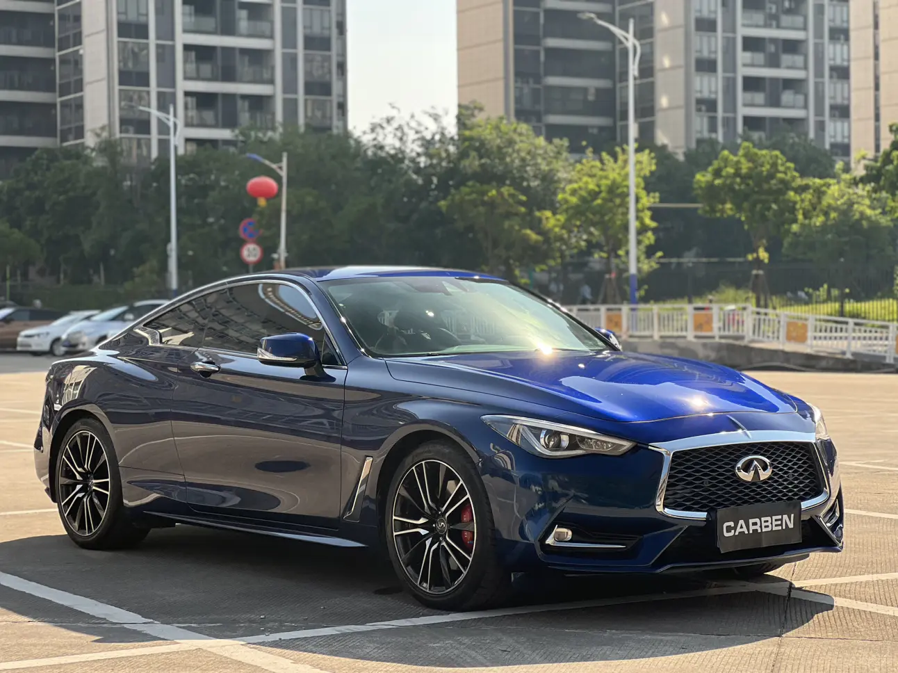 Infiniti Q60