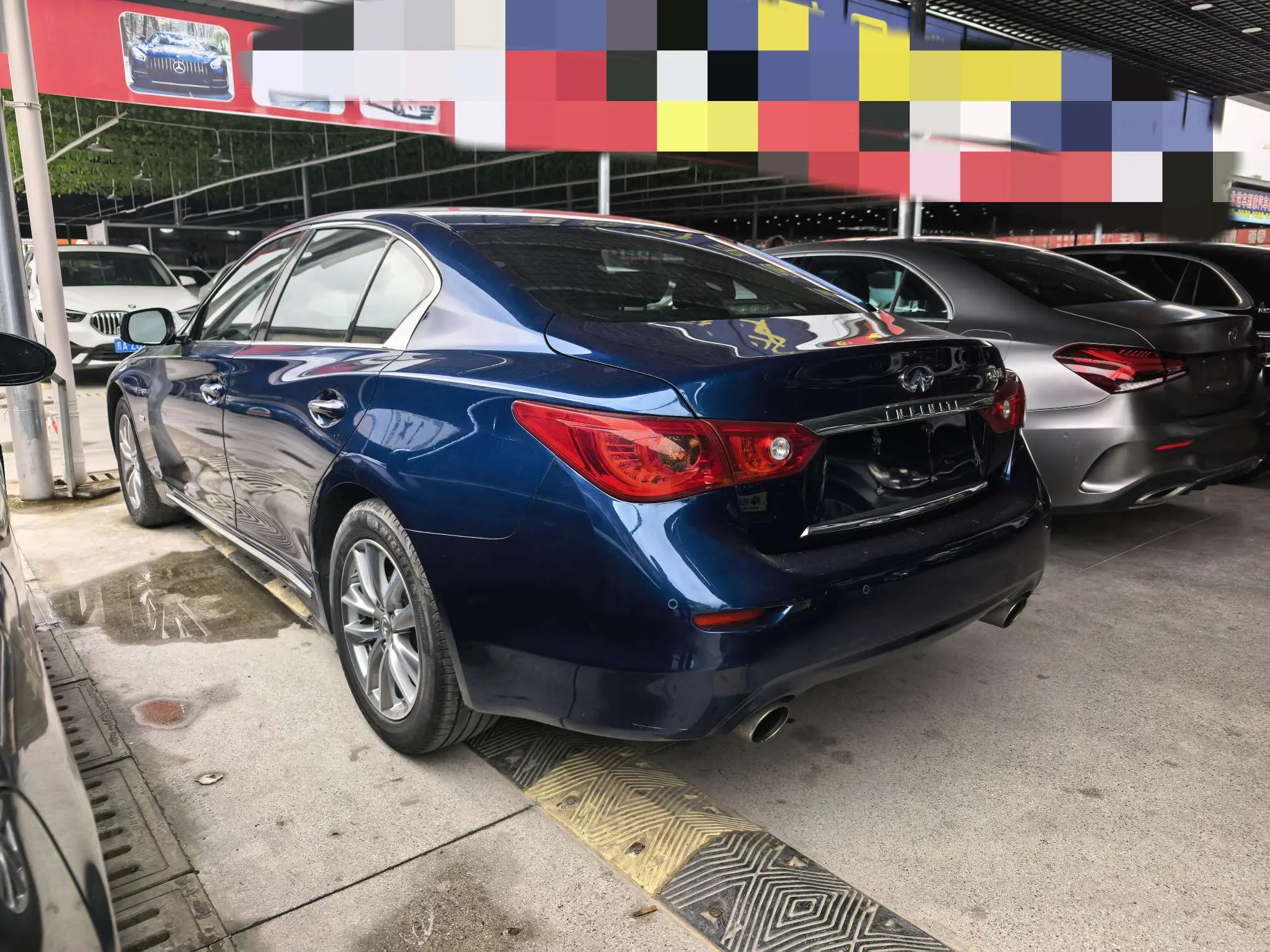Infiniti Q50L