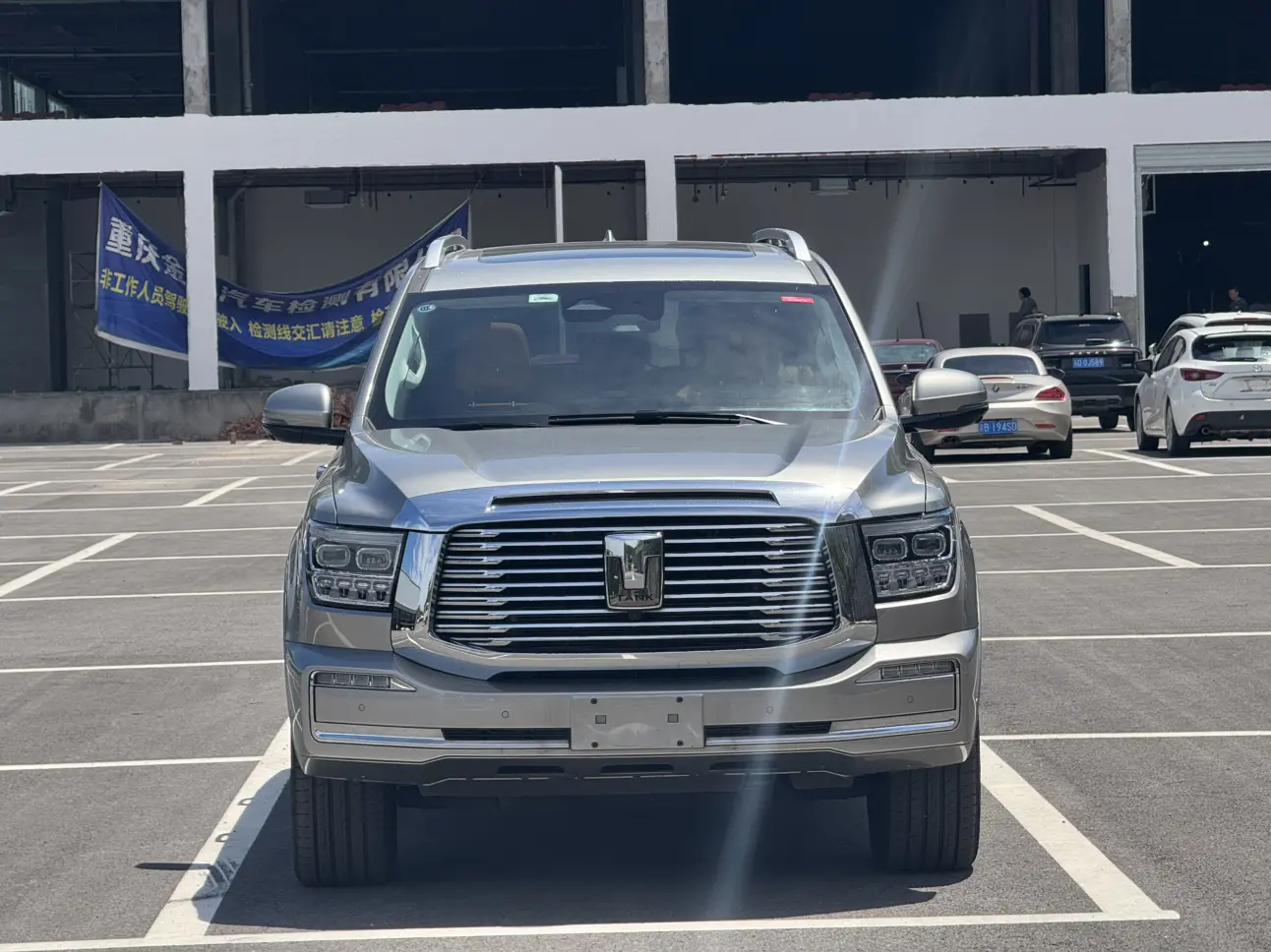 Tank 500  из Китая