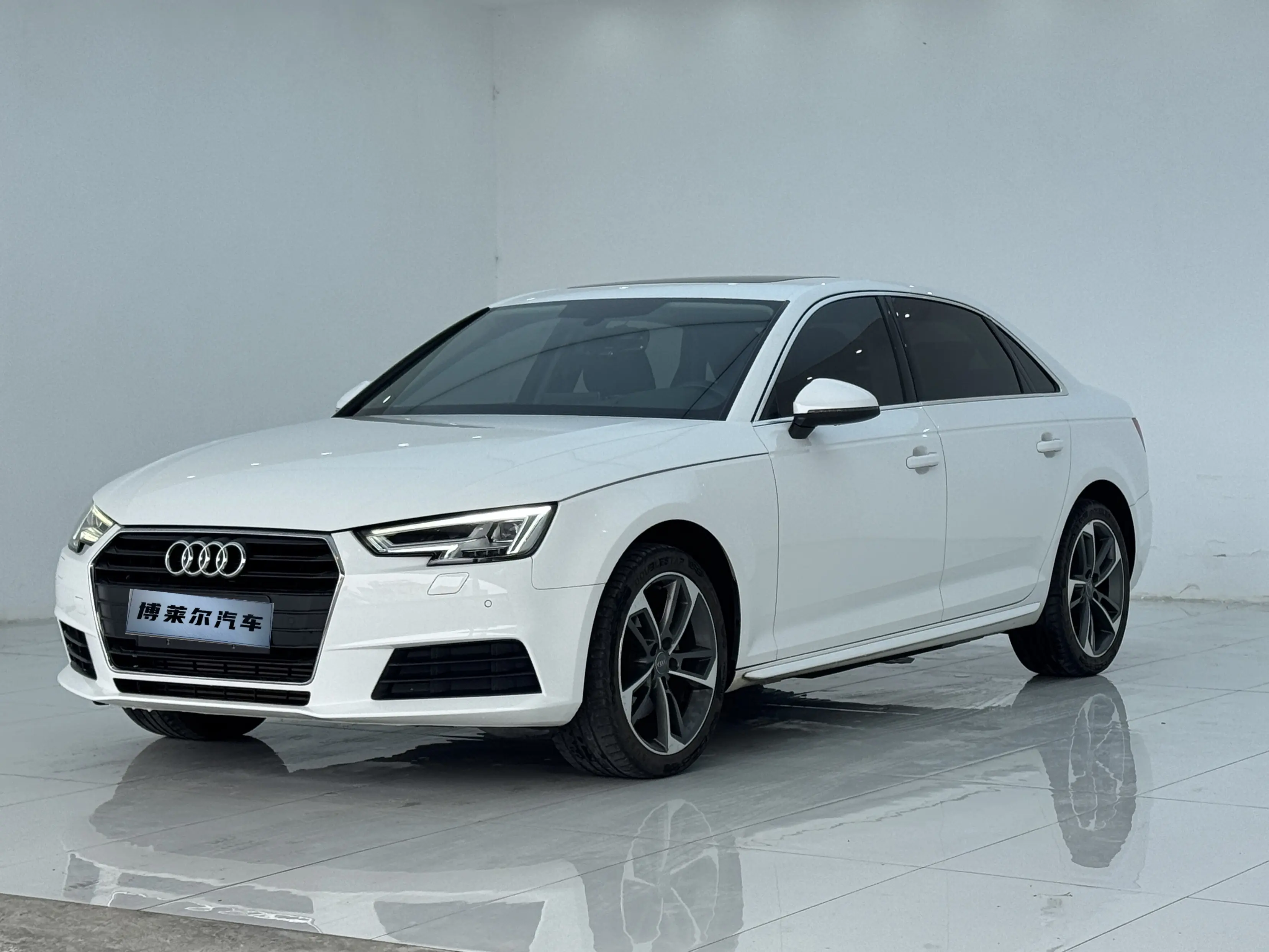 Audi A4L  из Китая
