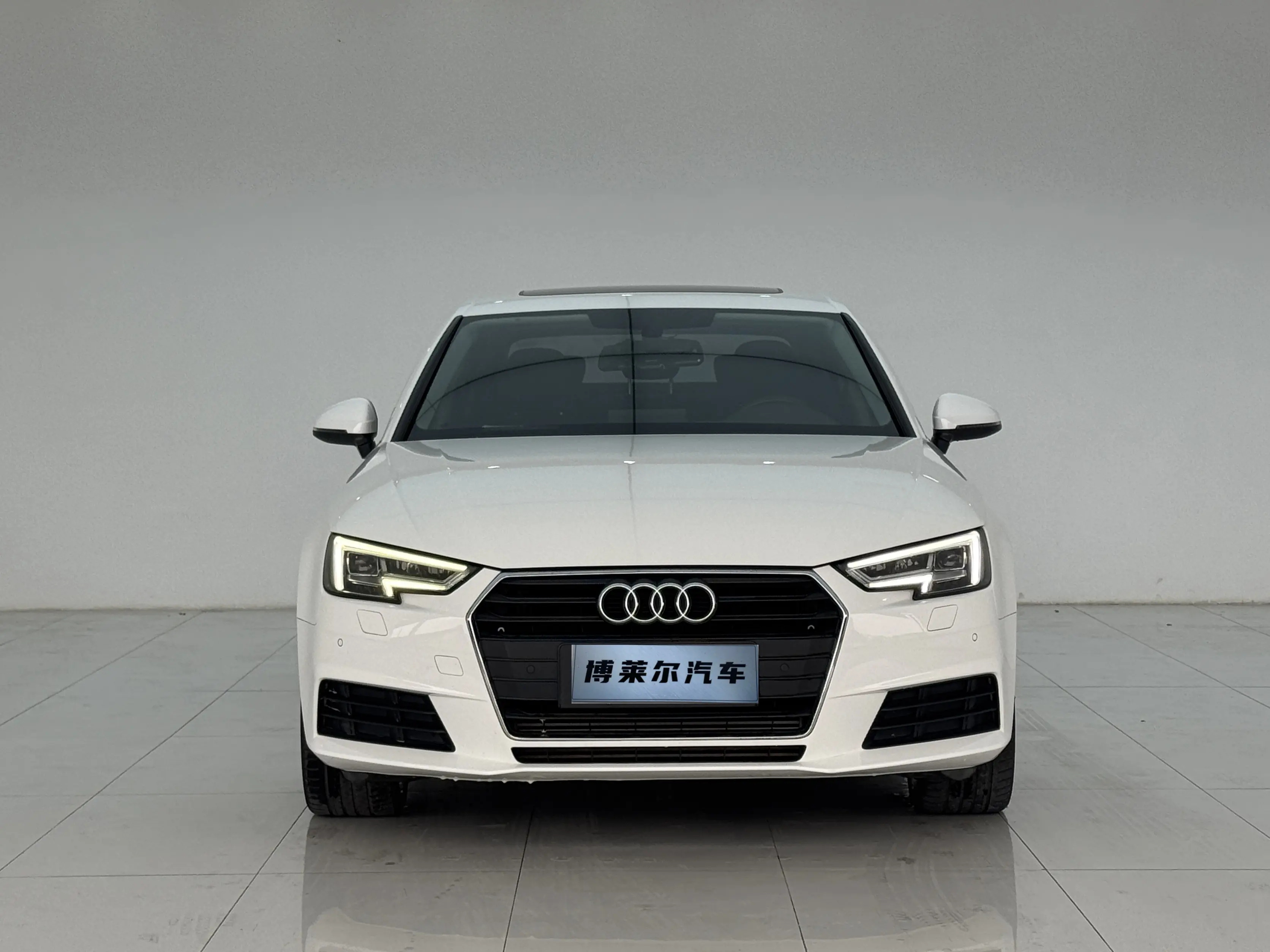 Audi A4L  из Китая