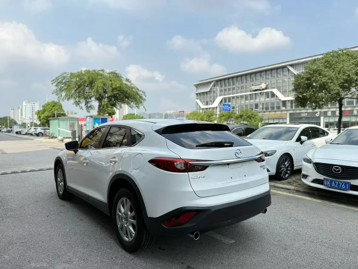 Mazda CX-4
