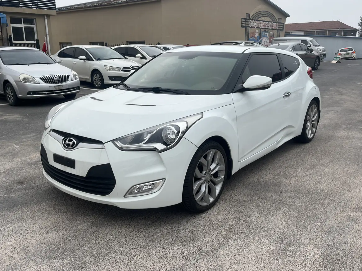 Hyundai Veloster