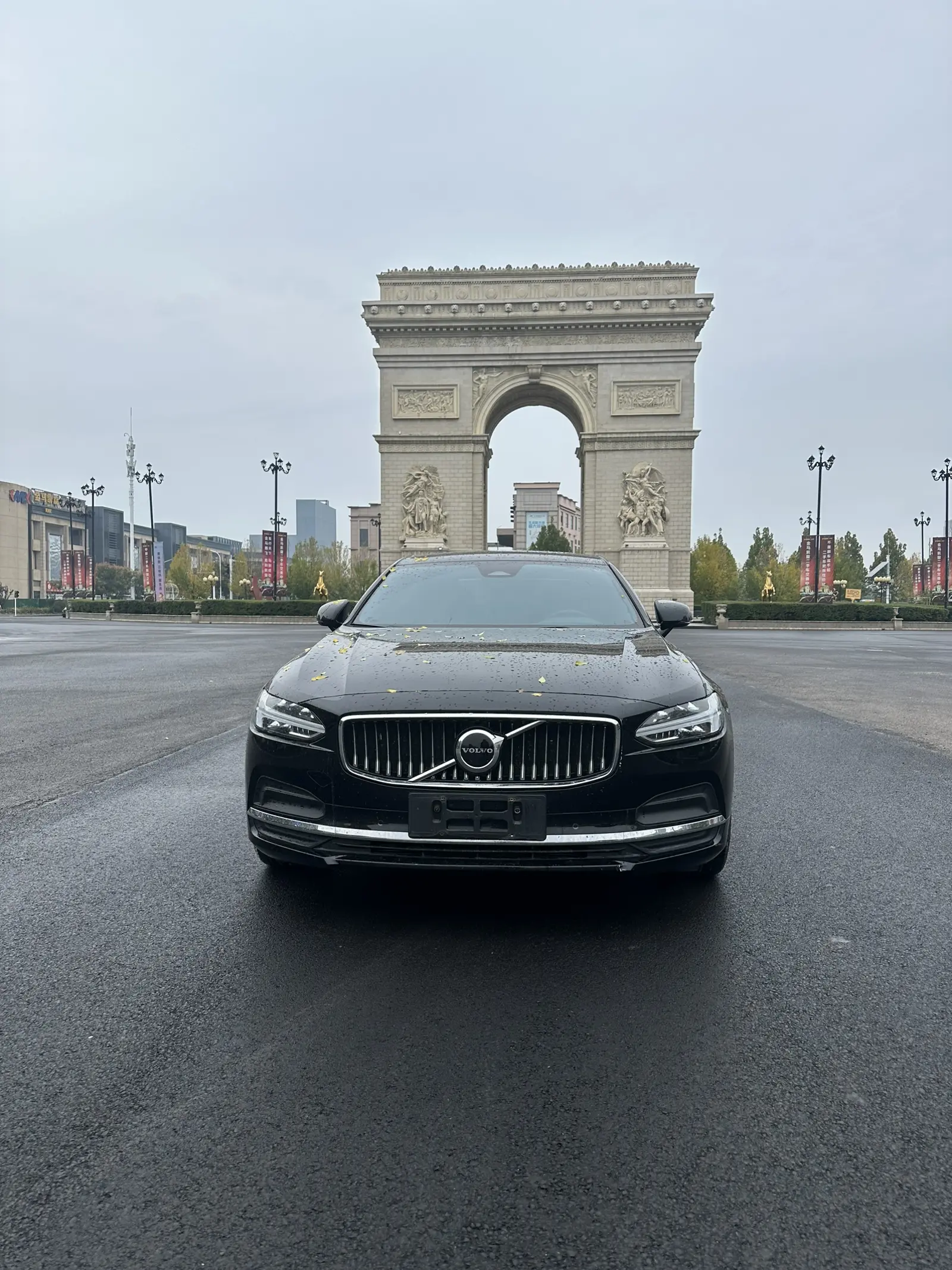 Volvo S90
