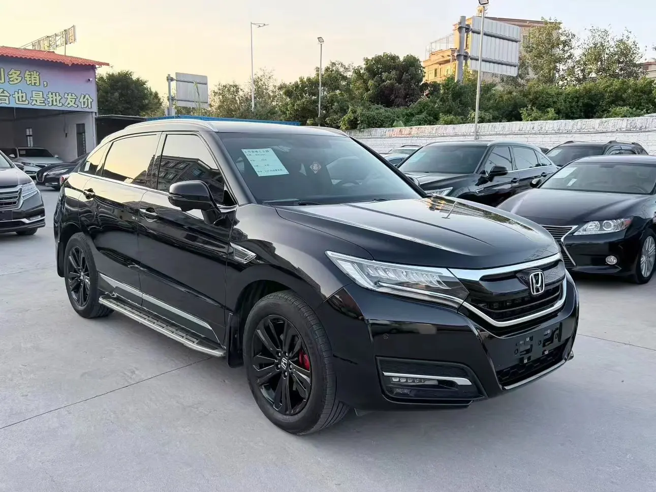 Honda UR-V