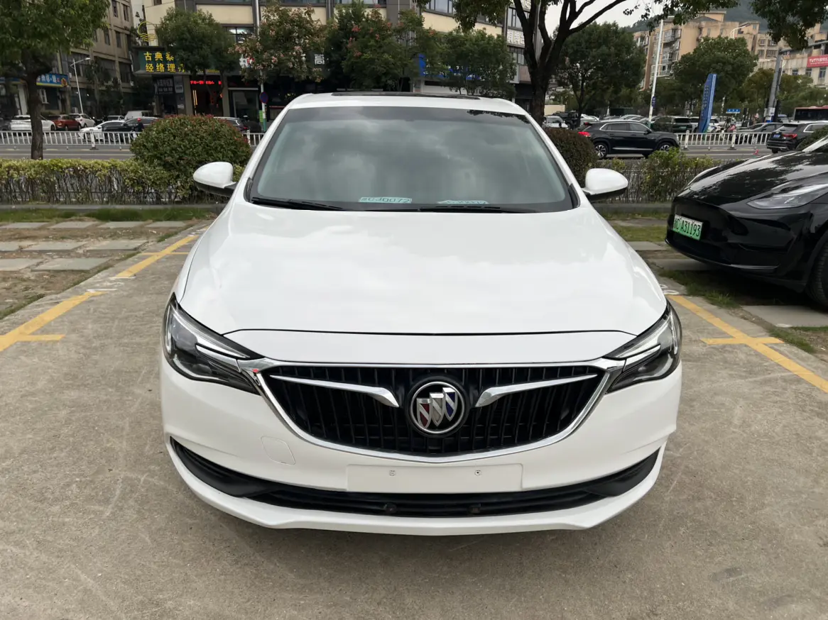 Buick Yinglang
