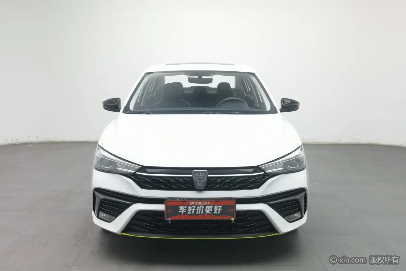 Roewe i5