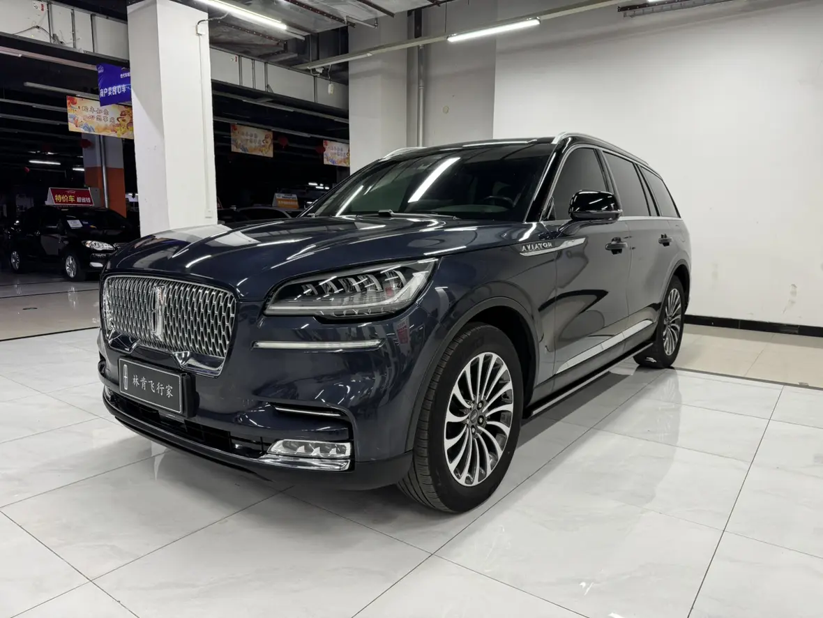 Lincoln Aviator