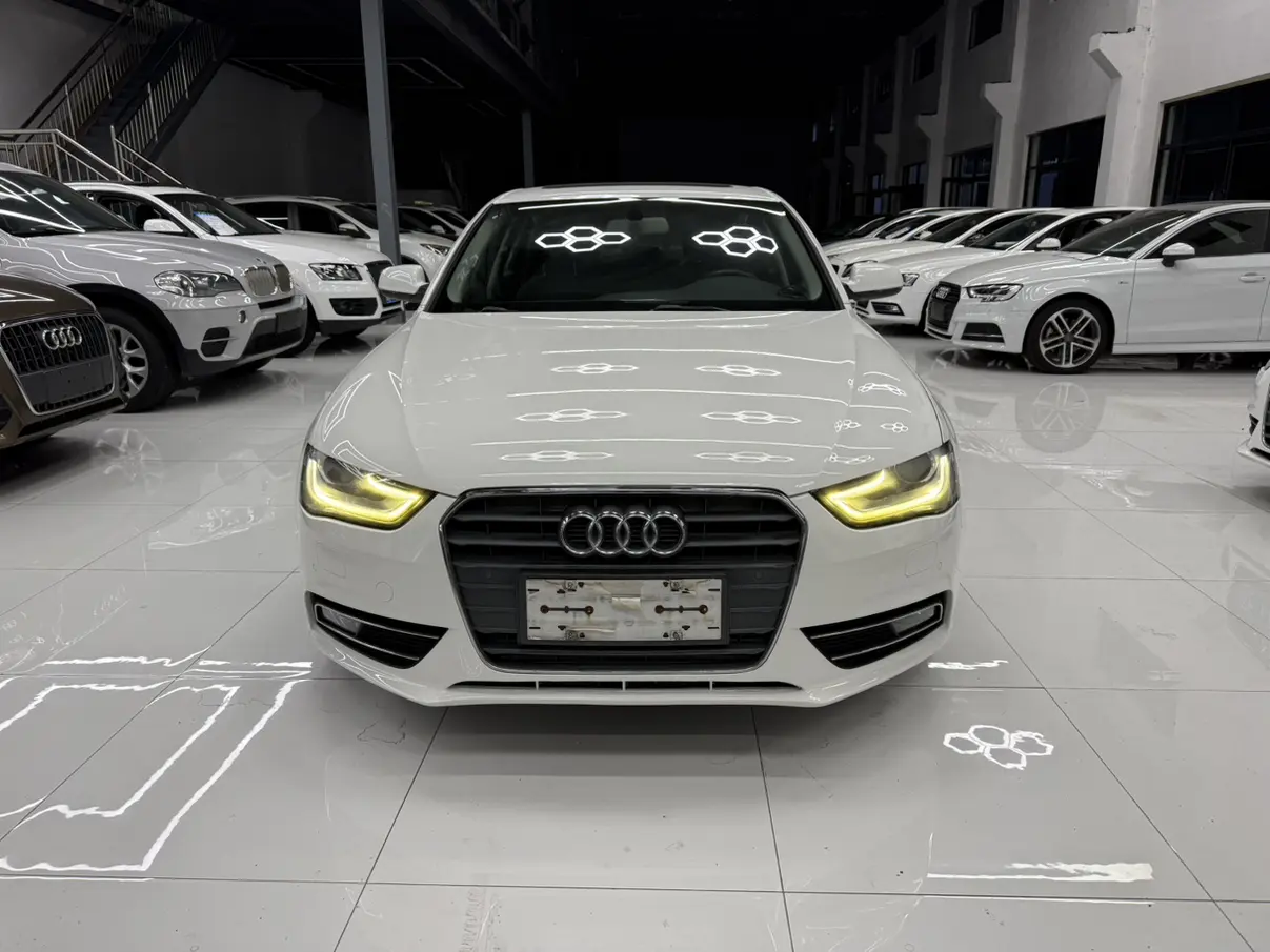 Audi A4L  из Китая