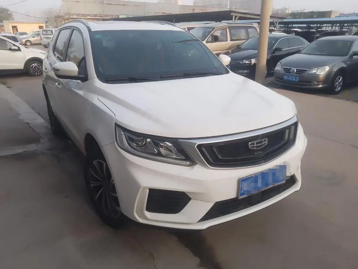 Geely Vision X6