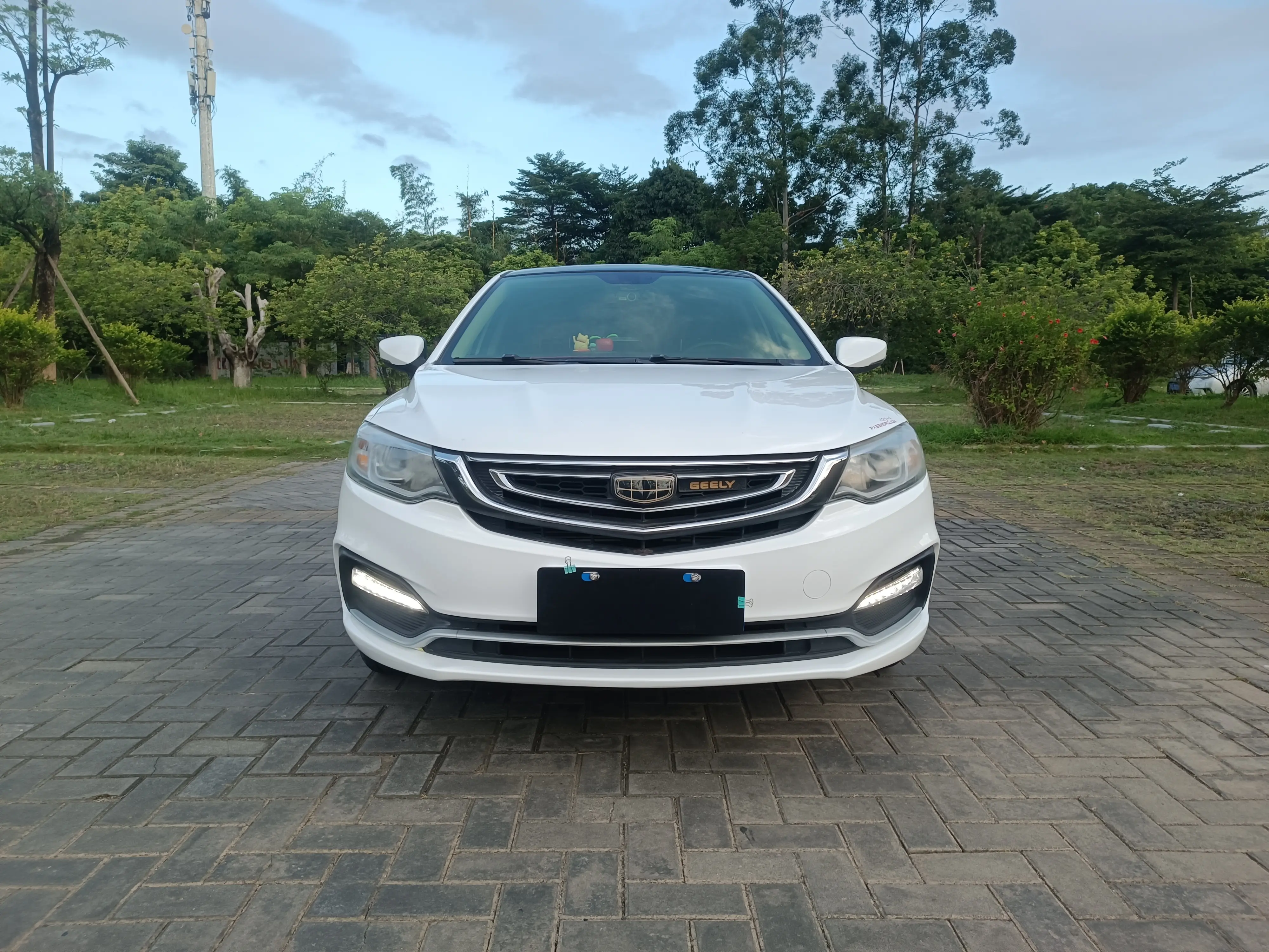 Geely Vision  из Китая