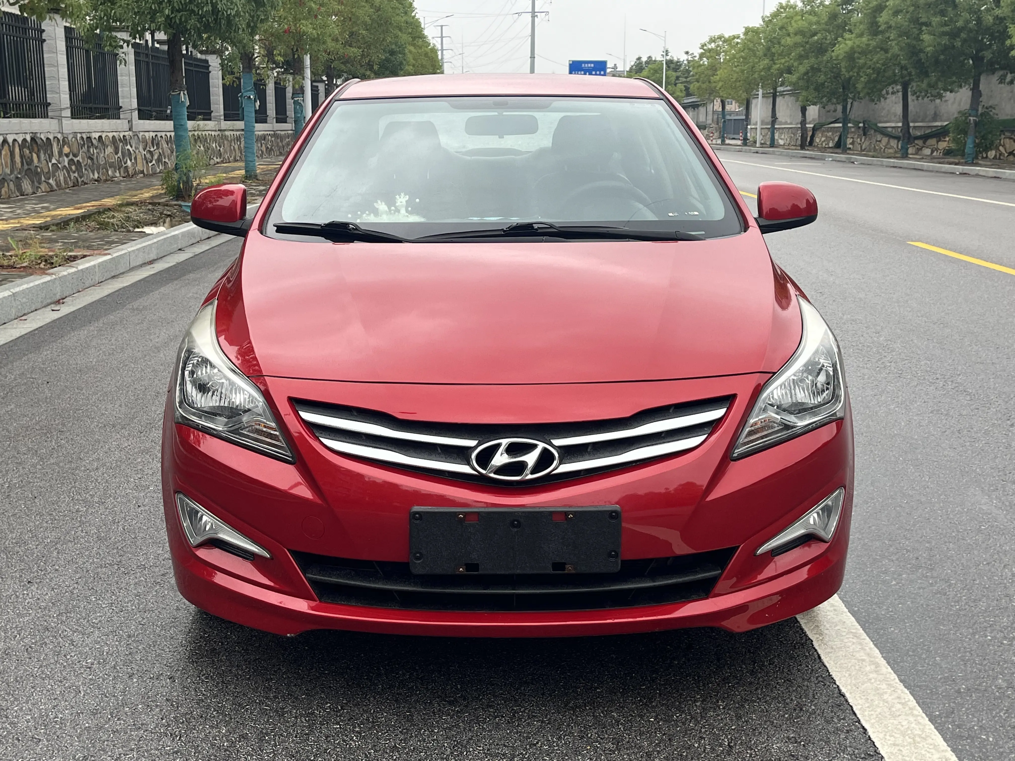 Hyundai Rena