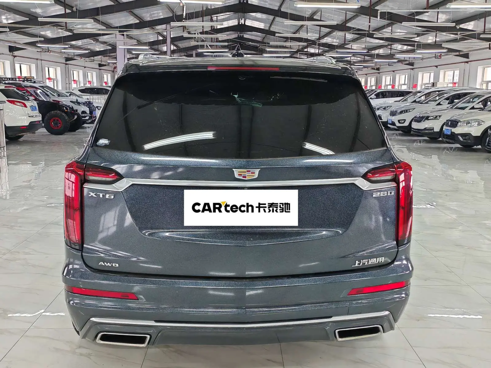 Cadillac XT6