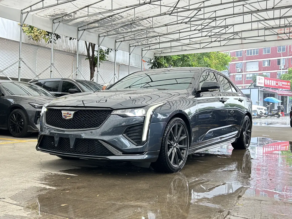 Cadillac CT4
