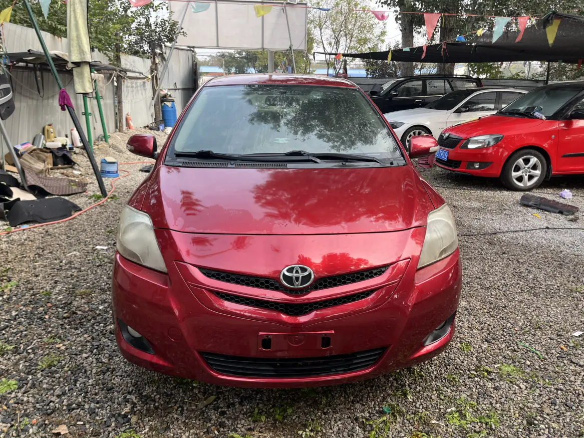 Toyota Vios  из Китая