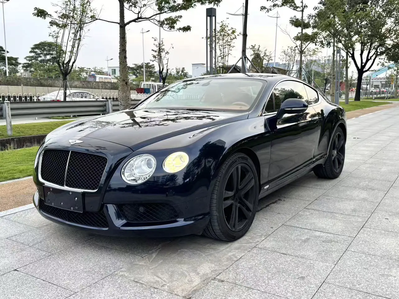 Bentley Continental
