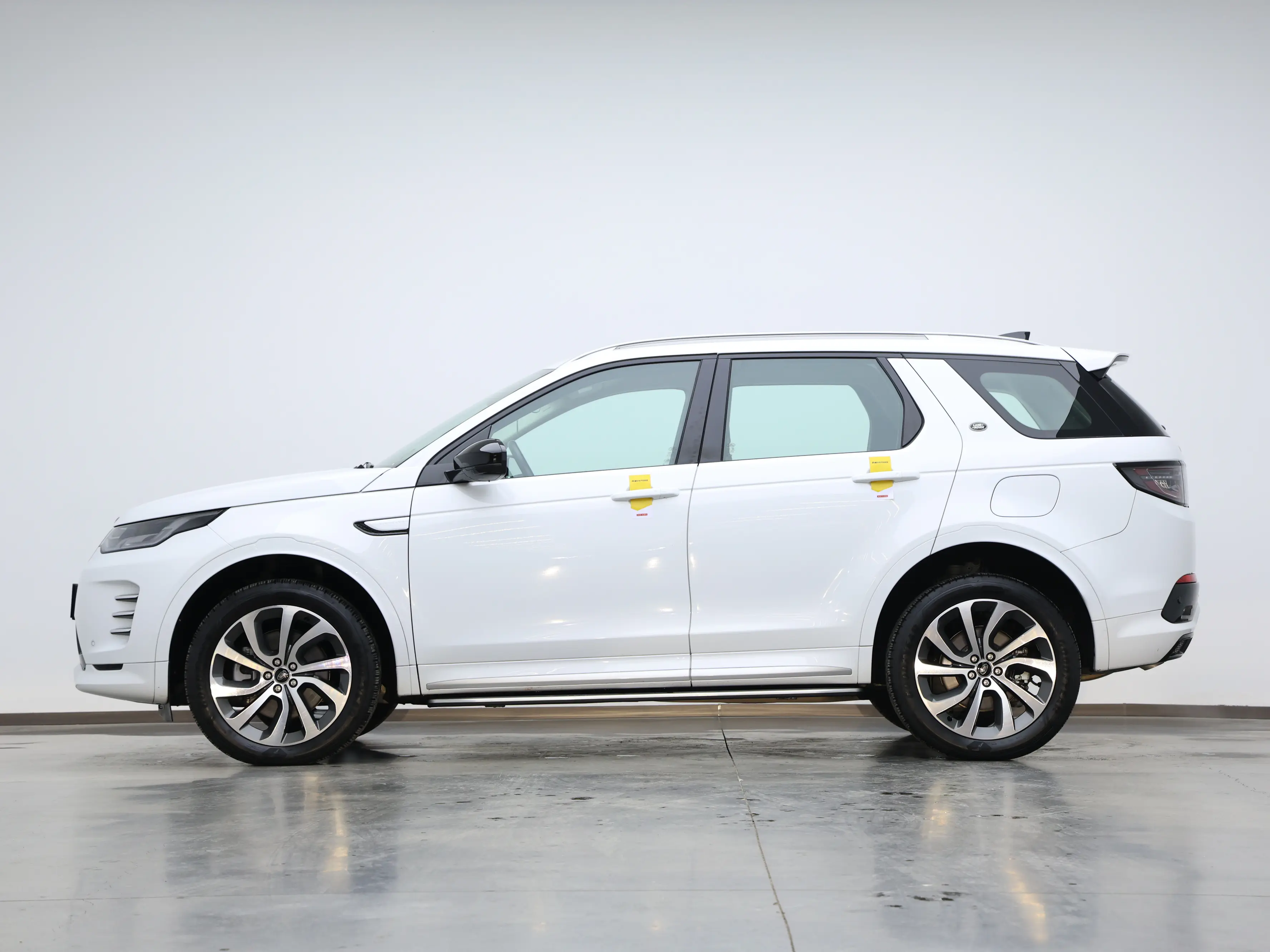 Land Rover Discovery Sport PHEV