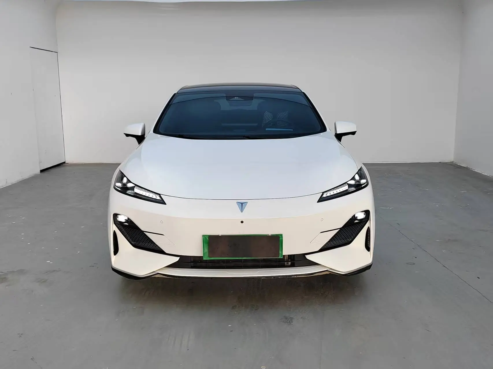 Deepal Dark blue SL03