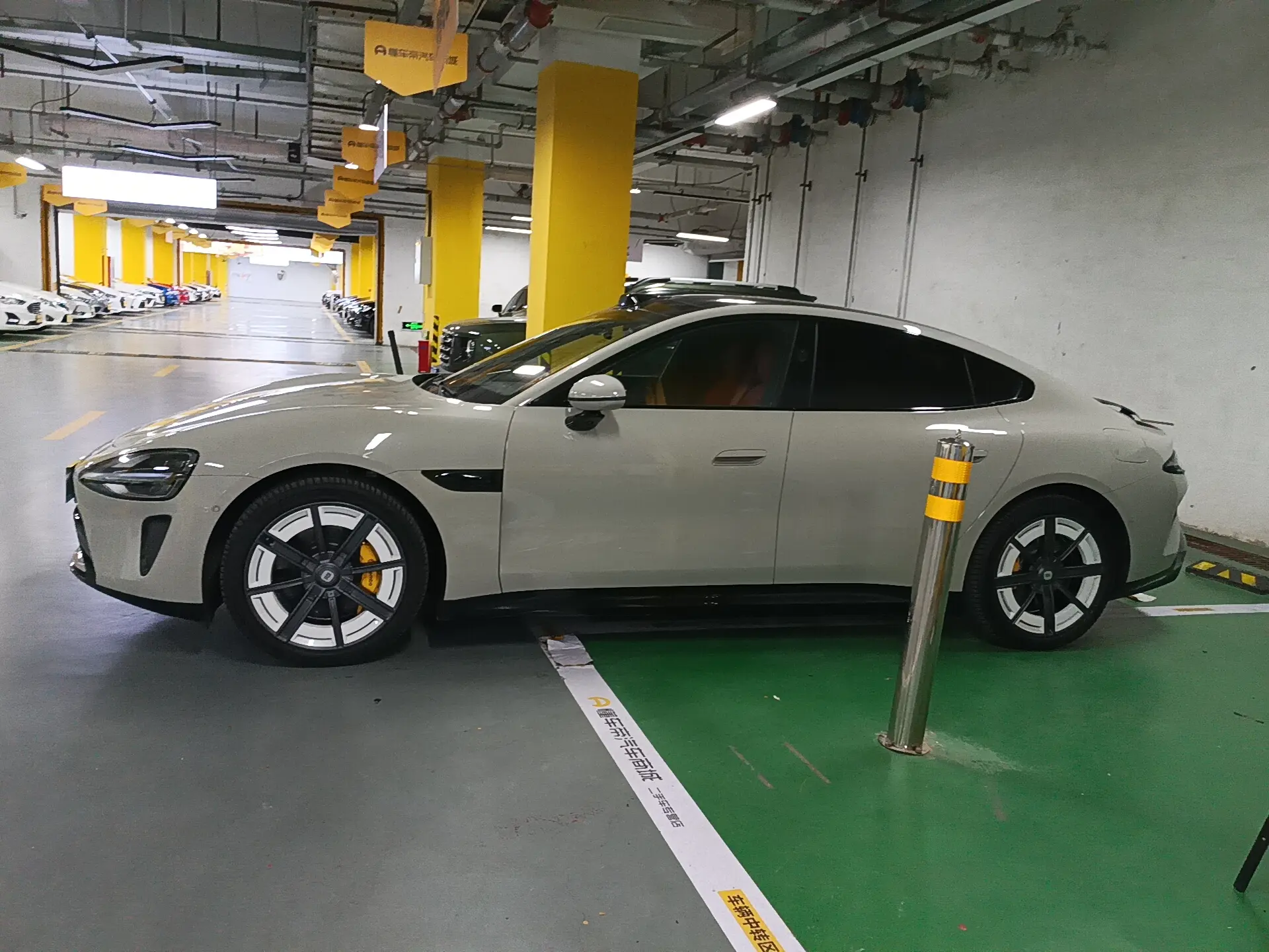 Xiaomi car Xiaomi SU7