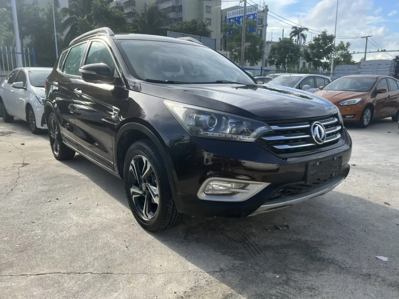 Dongfeng Fengshen AX7