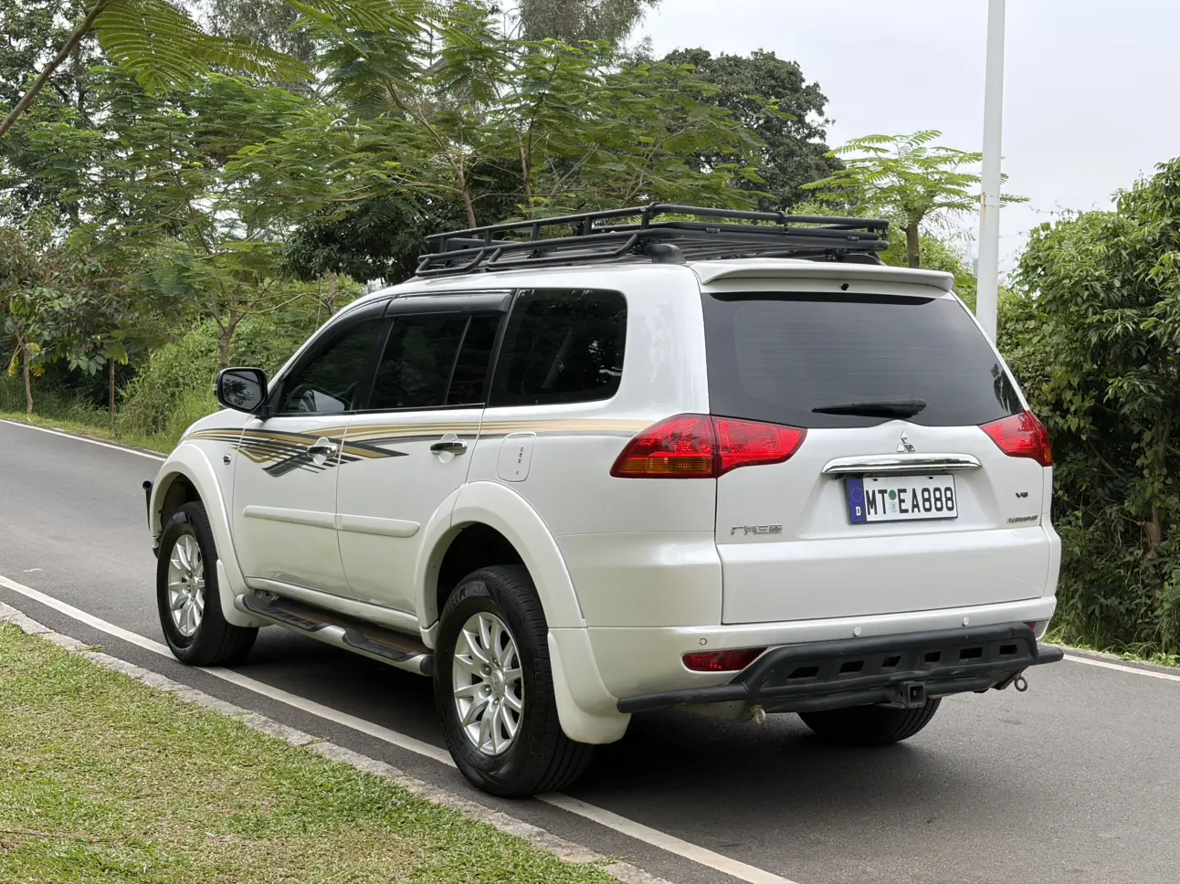 Mitsubishi Pajero Jinchang