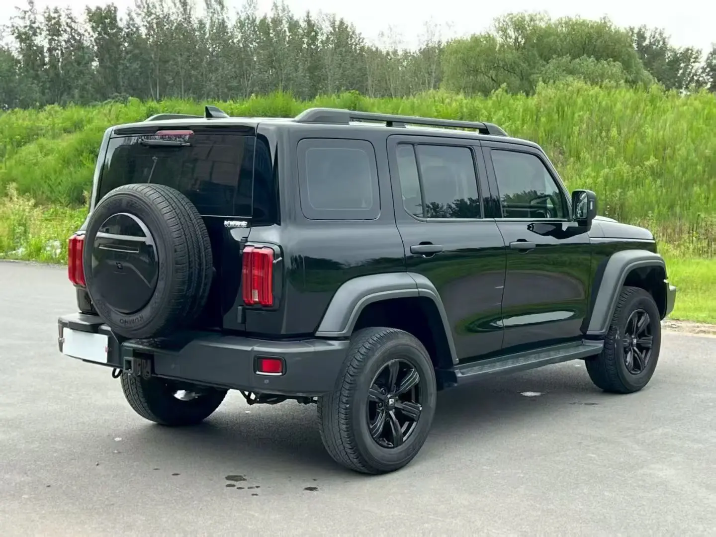 Tank 300  из Китая