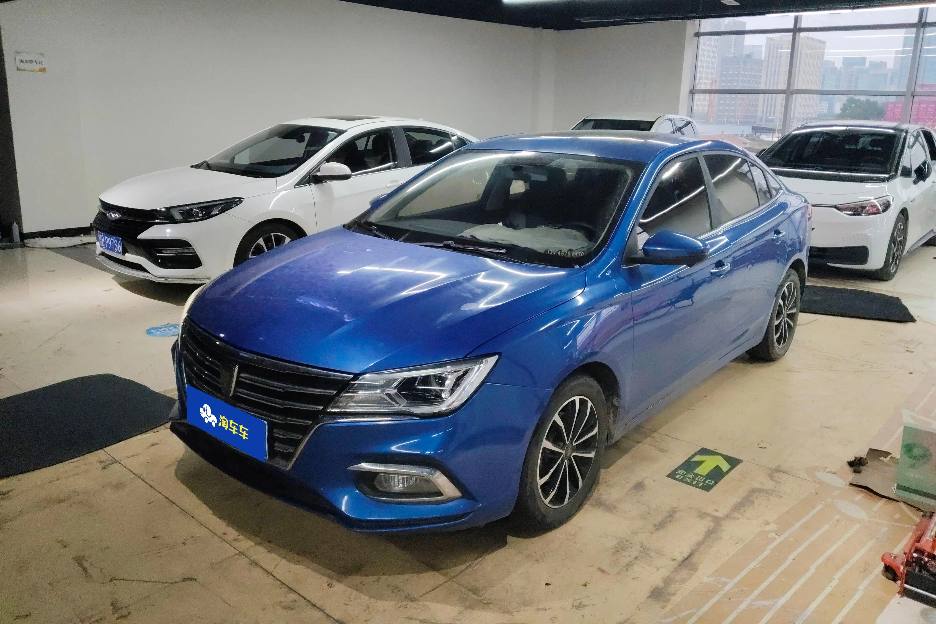 Roewe i5  из Китая