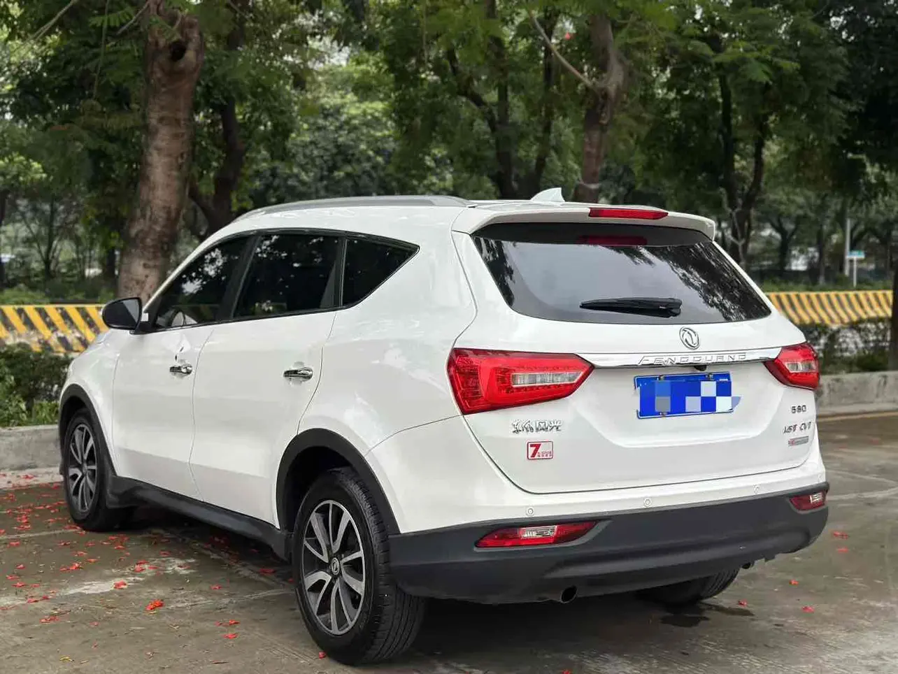 Dongfeng Fengon 580