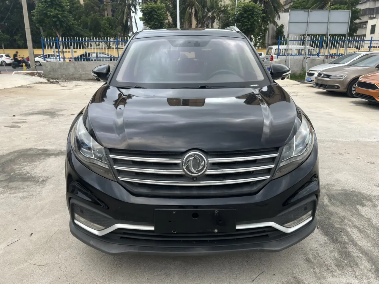 Dongfeng Fengon 580
