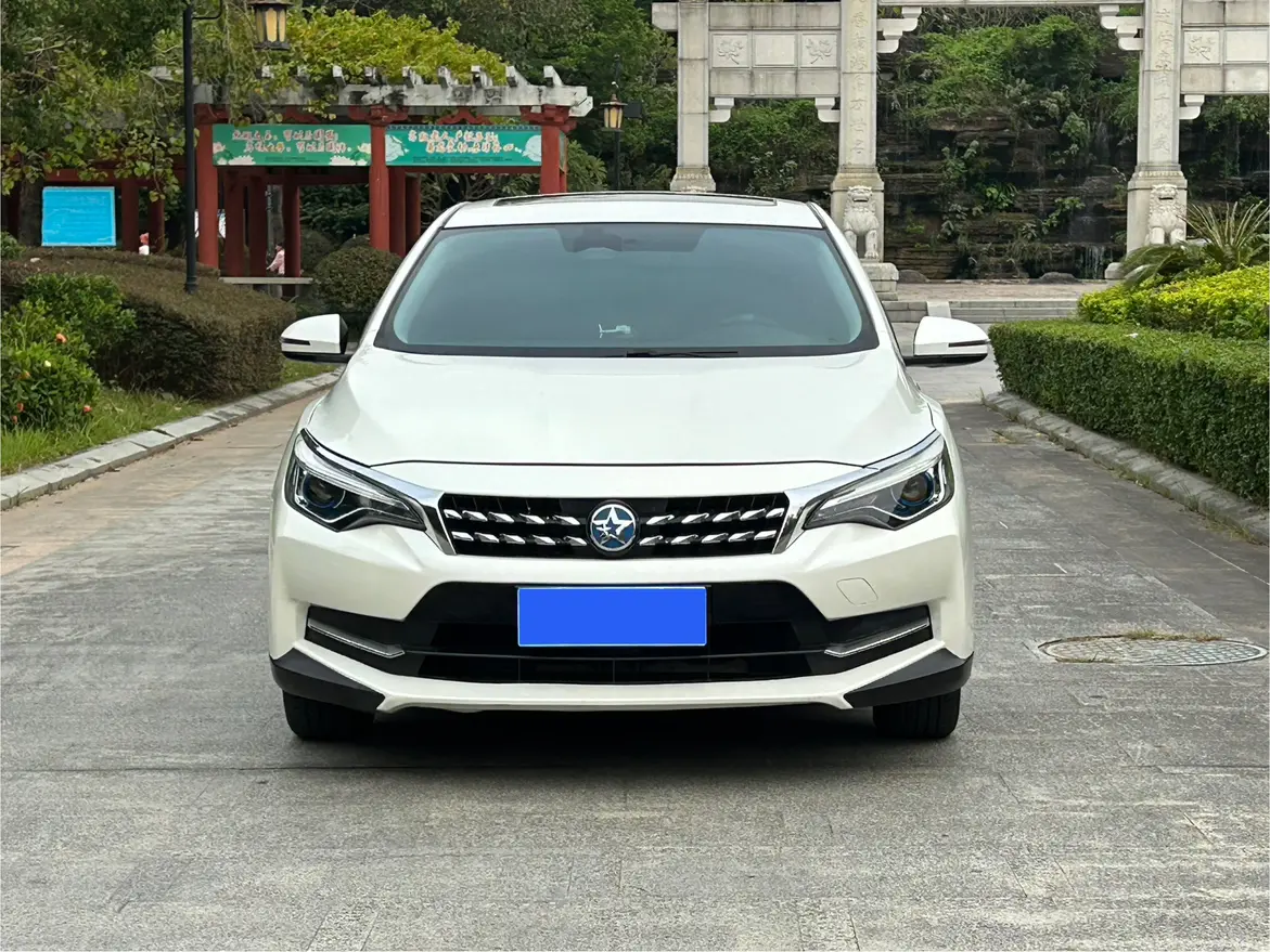 Kai Chen Venucia D60