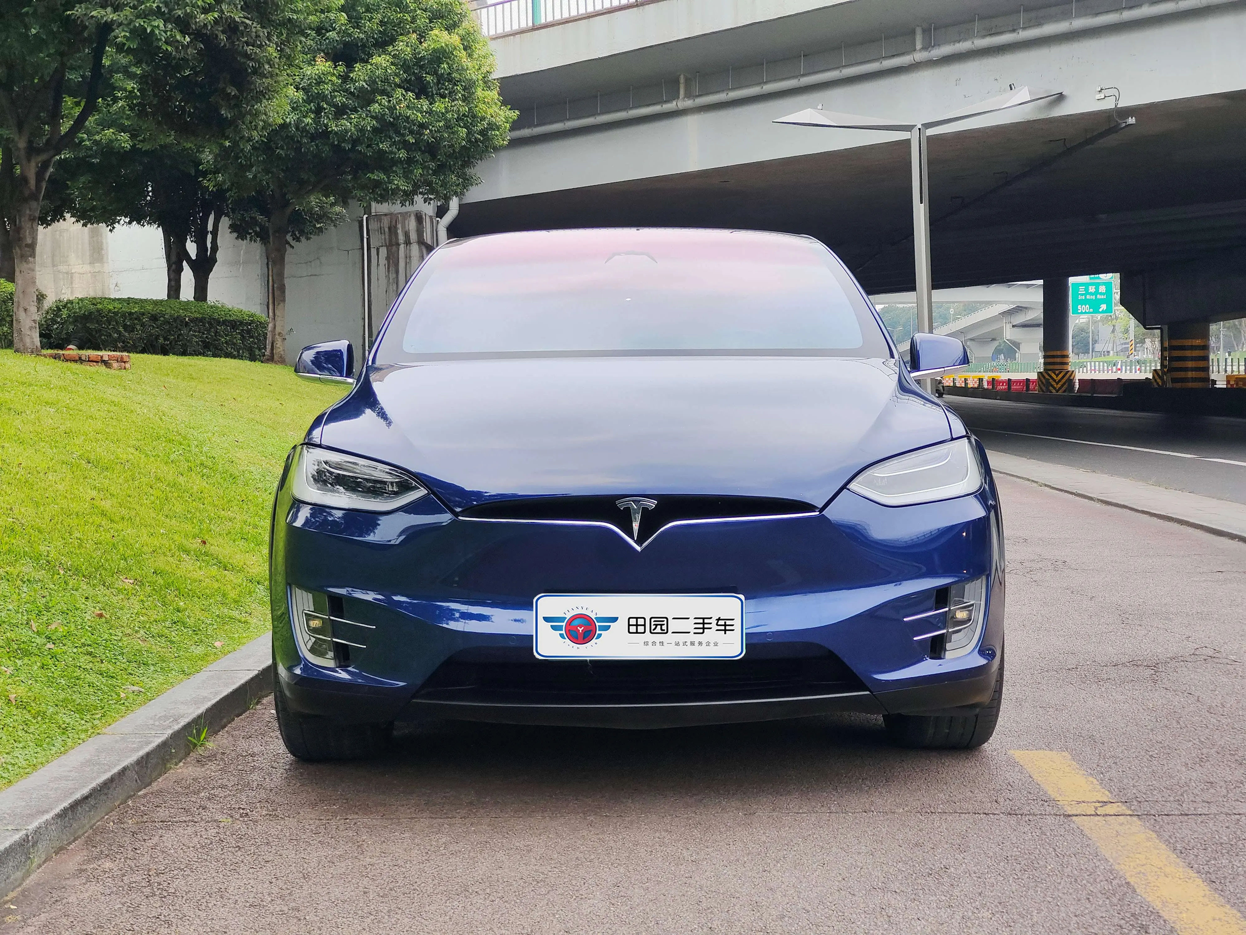Tesla Model X