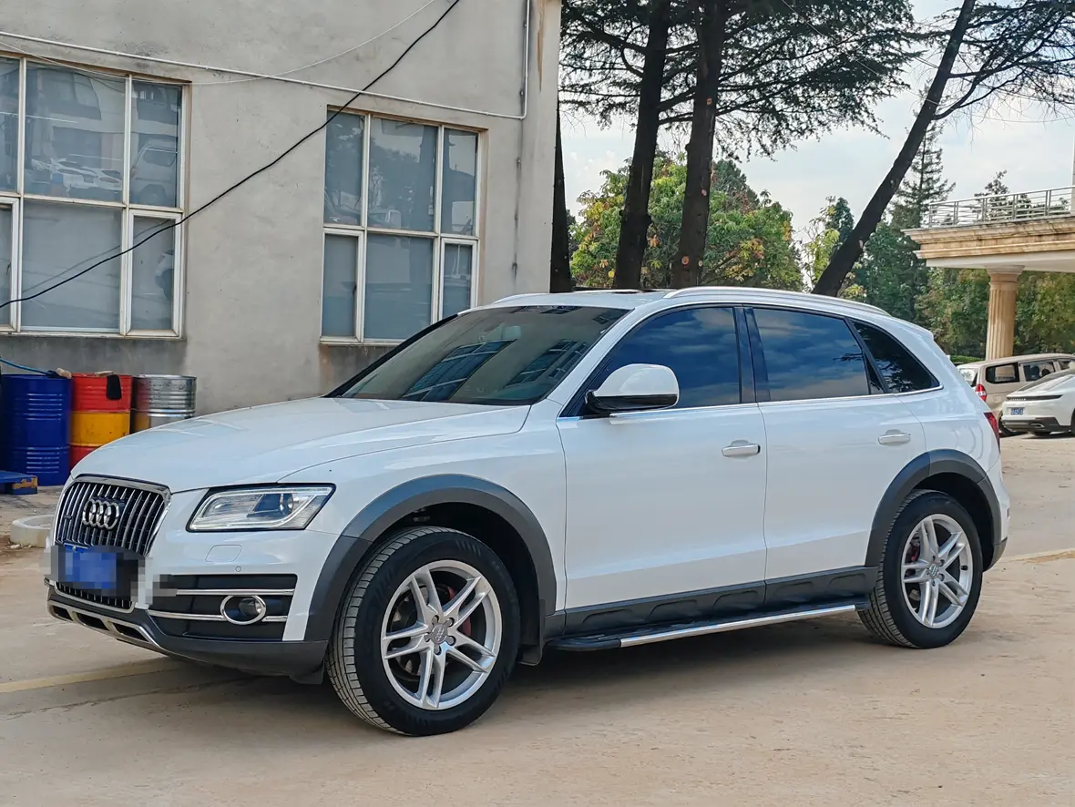 Audi Q5  из Китая